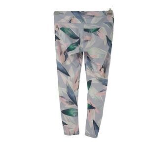 Fabletics Leggings Size S Mid Rise Crop Leaf Print Active Wear Athleisure Casual